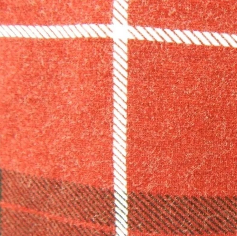 Torrid Plaid Pixie Crop Pants Short Length - Picture 4 of 5